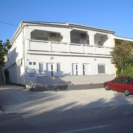 Deda Apartments Pag Town Exteriör bild
